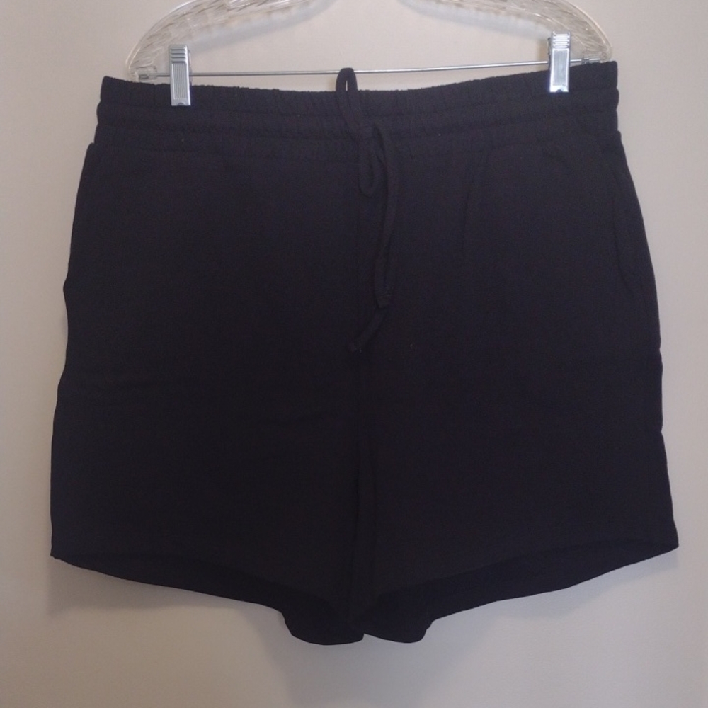 Zenana Black Casual Drawstring Shorts (J600)